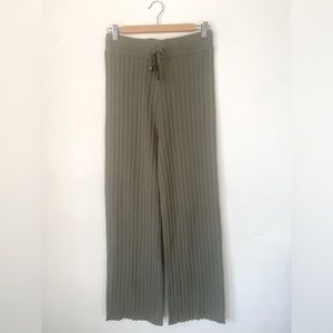 NWT Stretchy Ribbed Pants from Cider in olive green, size XL